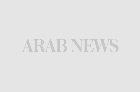 Oman plans to keep dollar peg